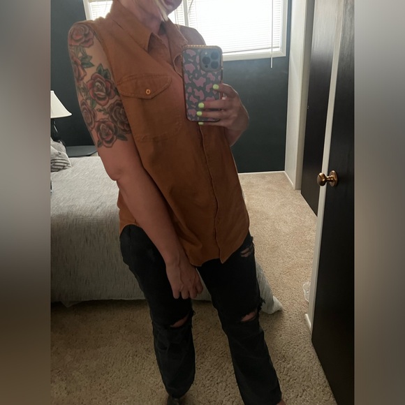 Vintage 90s Short Circuit Sleeveless Linen Cotton Button Up - Picture 5 of 10